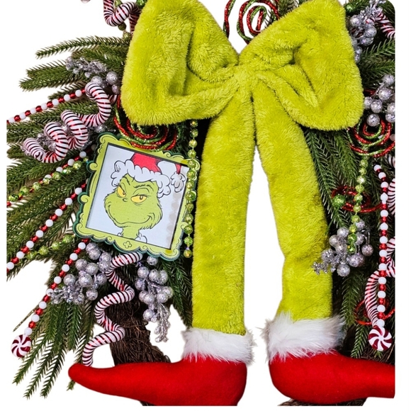 Grinch Christmas wreath - Picture 5 of 9